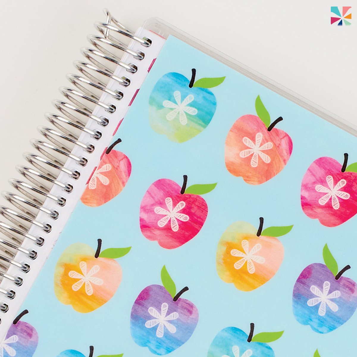 ErinCondren's tweet photo. 🍎 🍏 Traditional #apples get a major makeover in stunning #watercolor on one of our NEW designs launching w/ the #ECTLP! #SneakPeek https://t.co/6RBQabFQPv