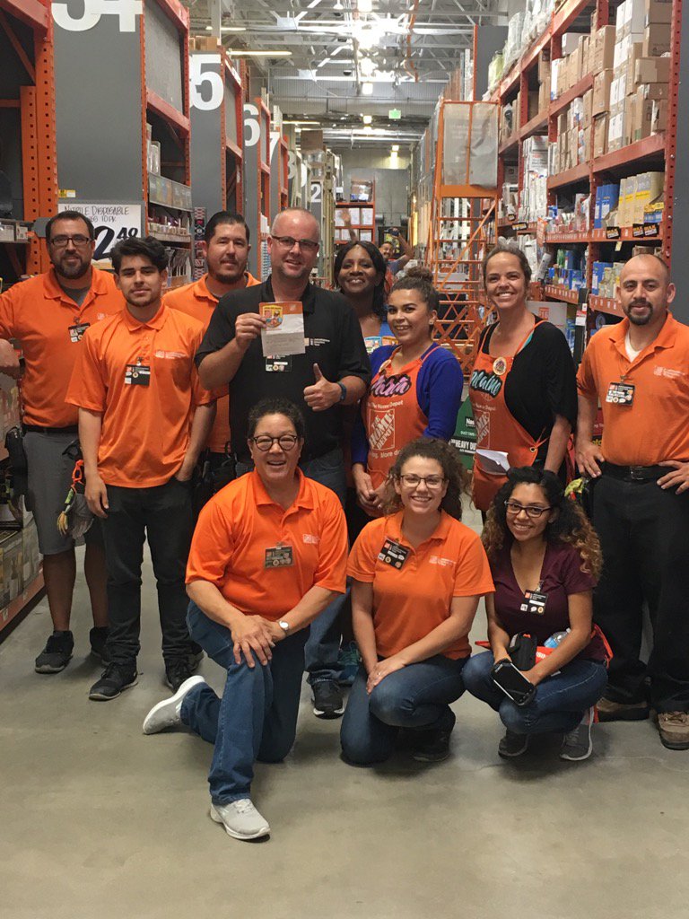 0616MoValleyHD's tweet photo. Our Supervisor of the month unanimously selected is William "BILL" Howe our MET supervisor. Thank you Bill https://t.co/kZW27jNpej