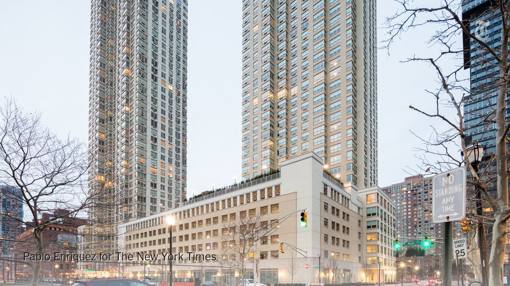 NYTMetro's tweet photo. After financing tower with a program said to sell US visas, Kushner family seeks $250M to pay off Chinese investors https://t.co/FvuZBwiexJ https://t.co/Ykf87MBaWC