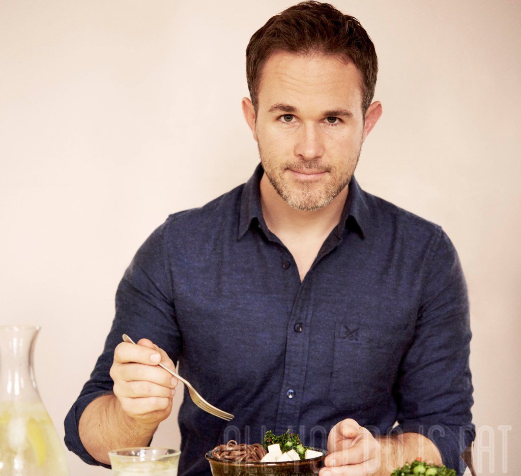 Looking for side-dish inspo? Check out our #OnTheSide cookbook review + interview with Ed… allyoudoiseat.com/2017/06/06/on-…