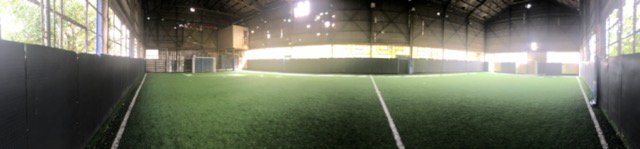 fsanmartin2015's tweet photo. Sabias que tenes una cancha de fútbol 5 techada en @fsanmartin2015 @hoysejuega @HoySeJuegaFem #cinco #techada #sanmartin https://t.co/6KiyeCNaoO