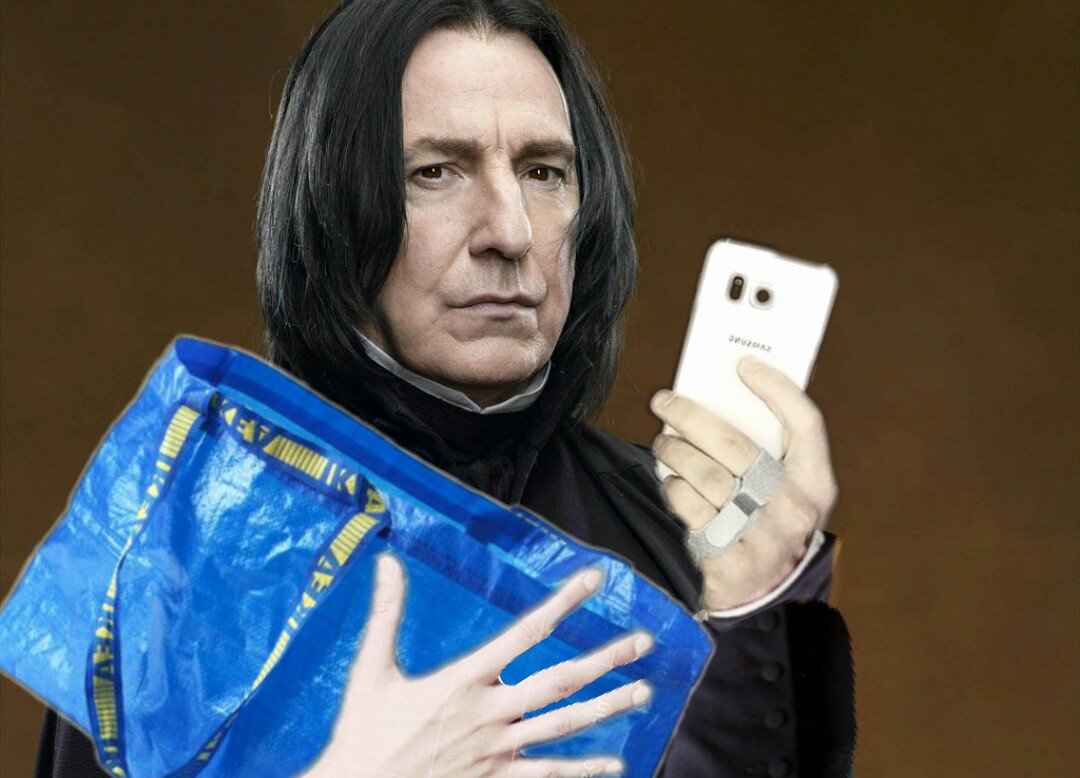 slayingseverus's tweet photo. schon nach halb 2, gosh! 😱 Zeit für meinen Schönheitsschlaf. 😘❤
Tüti &amp; ich wünschen euch allen eine gute Nacht 😇💘😉 #tired 😴 https://t.co/KBoz3Y9UNC