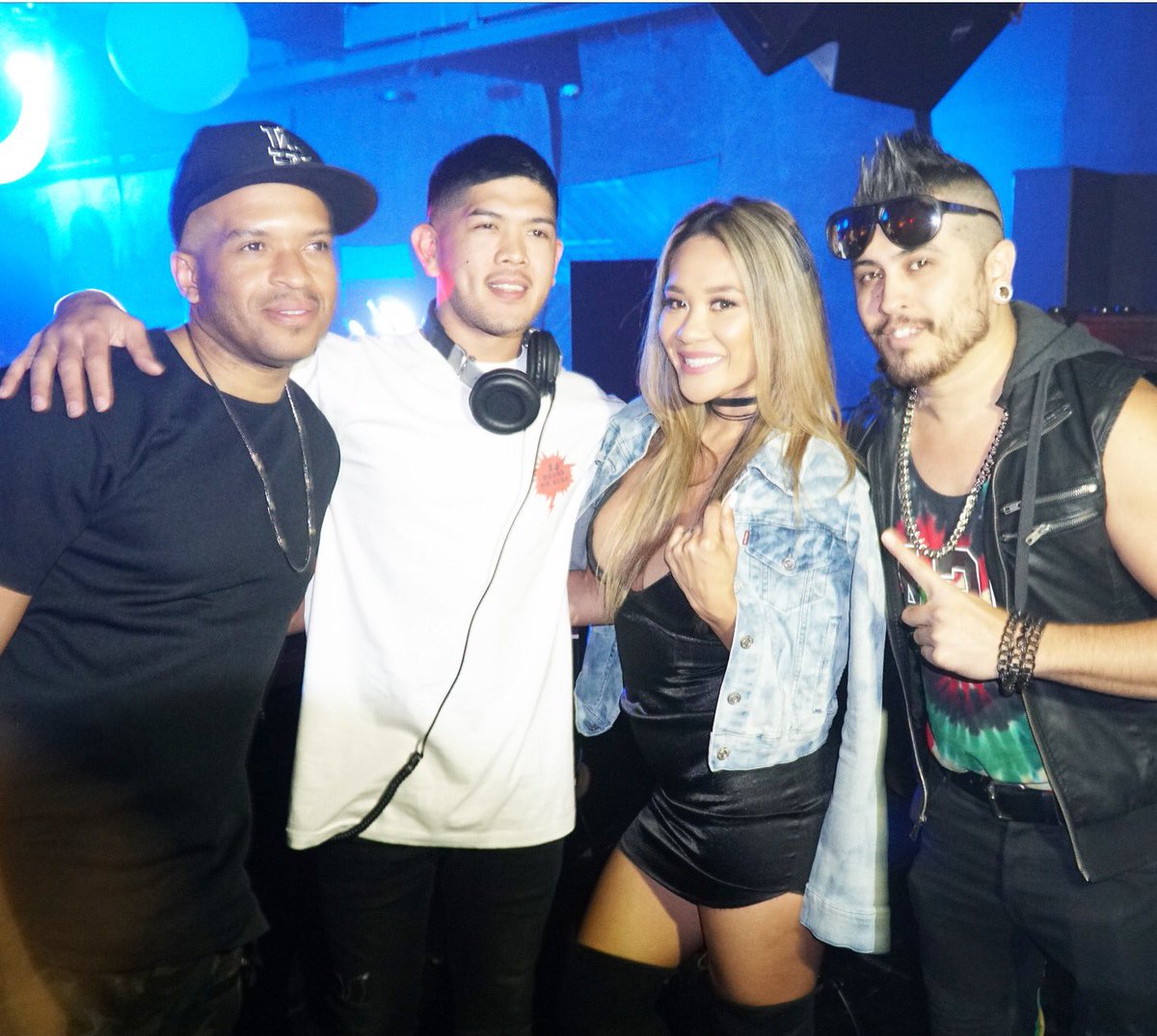 ZupaNovaMusic's tweet photo. That time @LureHollywood with @REN_diculous breaking in W.D.W.A #newmusic @ZupaRawcel @Kimala_ZN @DavyBrownMusic https://t.co/B35WmKZ04C
