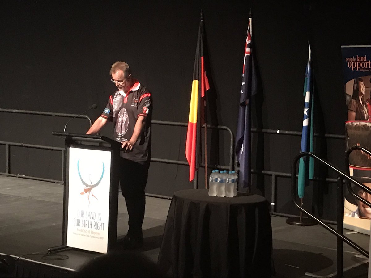 nativetitlesa's tweet photo. Min Nigel Scullion acknowledges the achievements of outgoing AIATSIS Chair Prof Mick Dodson #NNTC17 #mabo25 https://t.co/WlJrsRRaVV