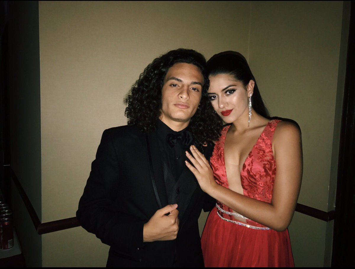 zxhirz's tweet photo. We got that glo up, from #prom2k14 to #prom2k17 👑 https://t.co/XUjAXS2b3o