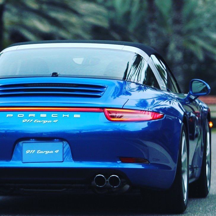 FirstDriveMX's tweet photo. Porsche 911 targa 4 #porsche #porsche911 #porschetarga #911 #firstdrivemx https://t.co/bThlnCIVAM https://t.co/eMPTxFiQbK