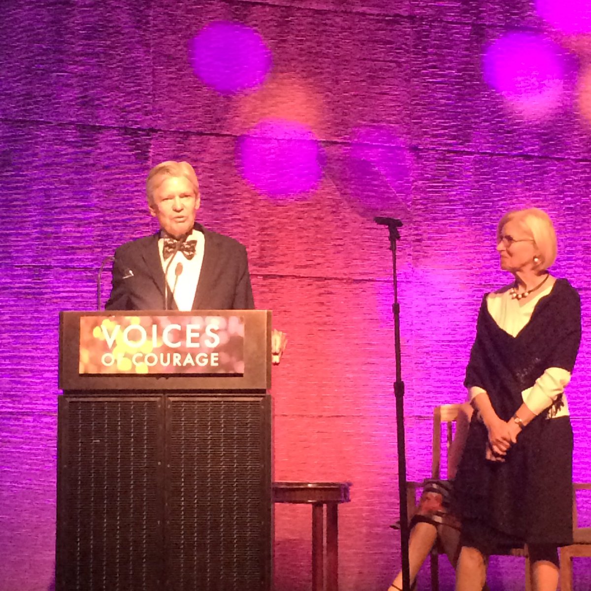 prhdocs's tweet photo. We congratulate Dr. Phil Darney on the William K. Rashbaum, MD Award and are grateful to hear his memories of Dr. Rashbaum #ProviderAwards https://t.co/DPa0M8uL9o