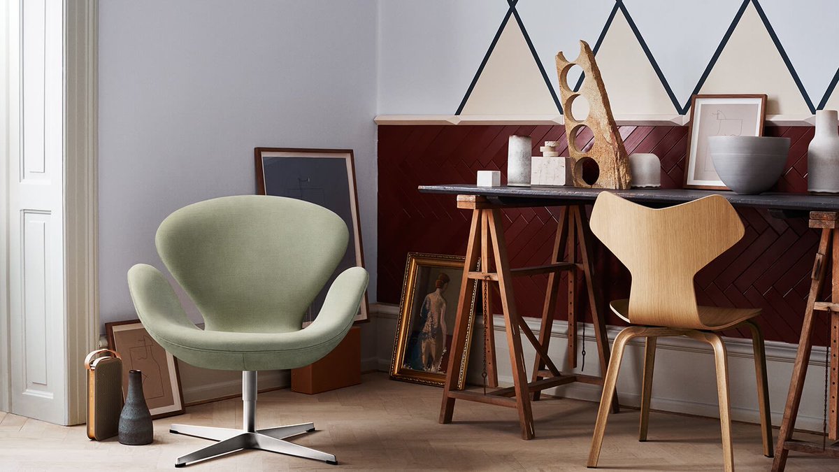 pureworkplacekc's tweet photo. Today's craftsmanship couple: the Swan™️️ and Egg™️️ #fritzhansen #arnejacobsen #fritzhansenobjects https://t.co/BycmfcXqV4