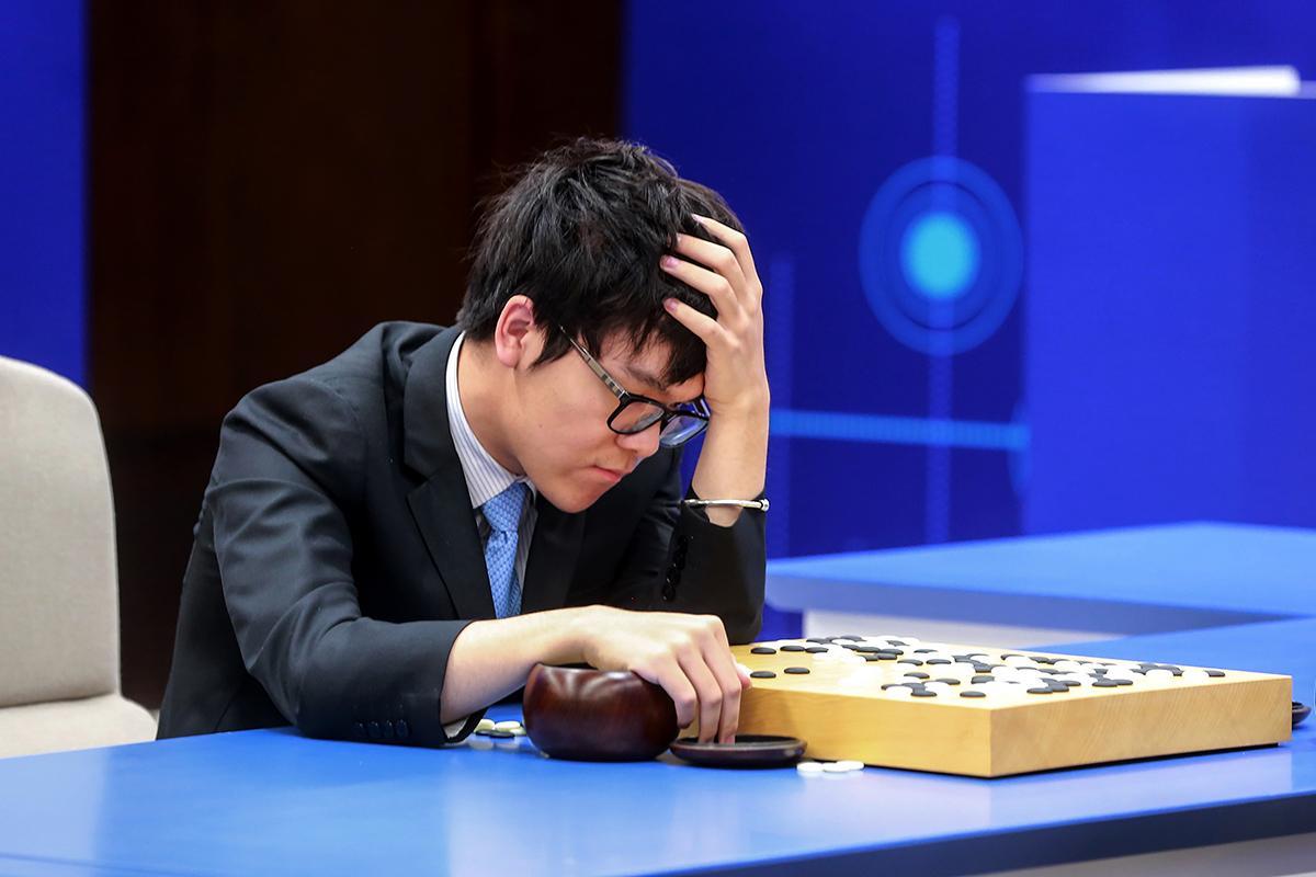 newscientist's tweet image. AI will be able to beat us at everything by 2060, say experts newscienti.st/2rsPGFO