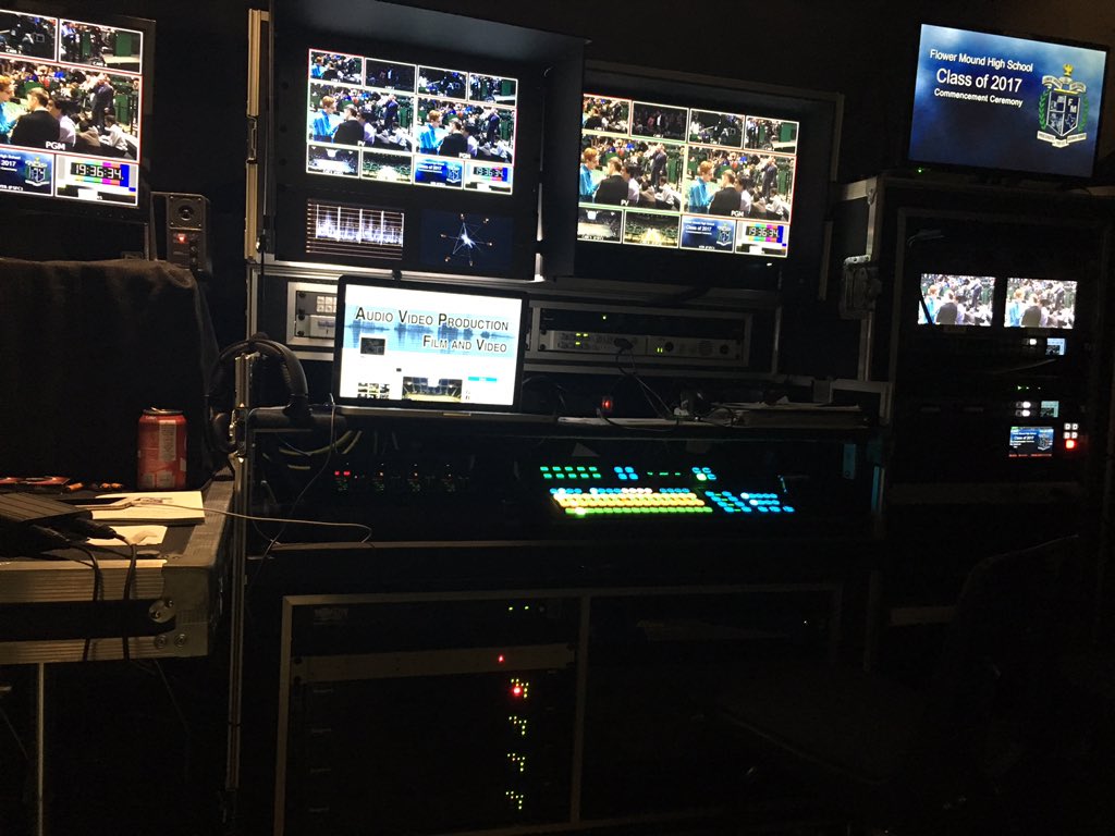 DJCC_FilmVideo's tweet photo. Less than 30 minutes until the @FlowerMoundHS Class of 2017 graduates! Can't make it: https://t.co/KjlMFU2wV4 https://t.co/X1pWUQKfPP