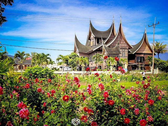 76+ Gambar Pemandangan Rumah Gadang Kekinian