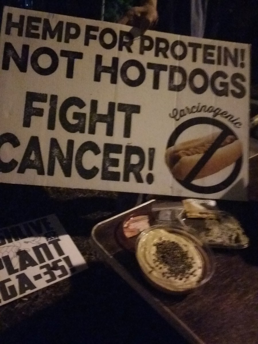 OmegaFatsAction's tweet photo. #hempMenu navigate scrub away big #ag carcinogens. Hummus is Yummus, rock out with some GUAC out. L'chaim @DrBronner @CambriaMetallic @CSPI https://t.co/Dn1ME169rs