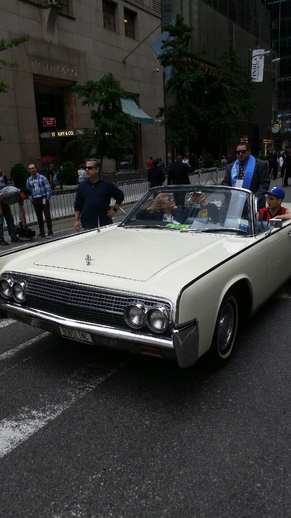 1 more from the parade #SIRMARTYGARRETT