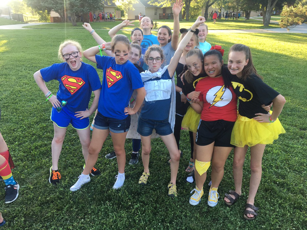 YouthfrontCamp's tweet photo. 2017 Superhero training is underway! #YFCampWest #session1 #hype #cabin12 #cabin2 https://t.co/97L8sivo2S