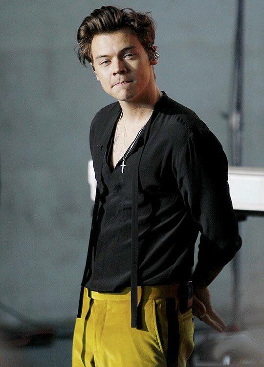 Ꮒ. (@xeroticstylex) on Twitter photo 