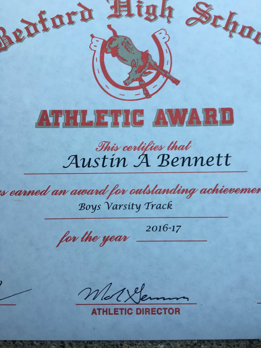 bennettjustin73's tweet photo. Congrats to @Austin_be14 for lettering in the 800m! https://t.co/4Wi03amkj3