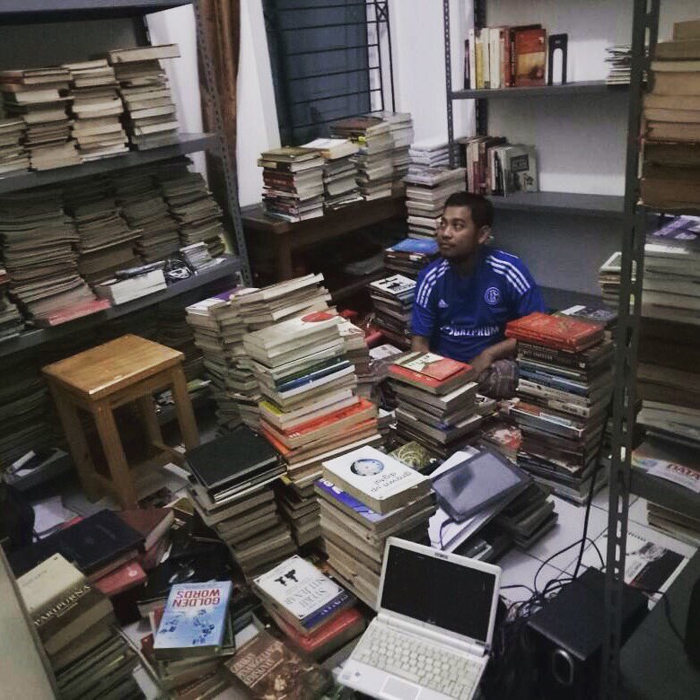 Ruang Kerja yang Nyaman 😀