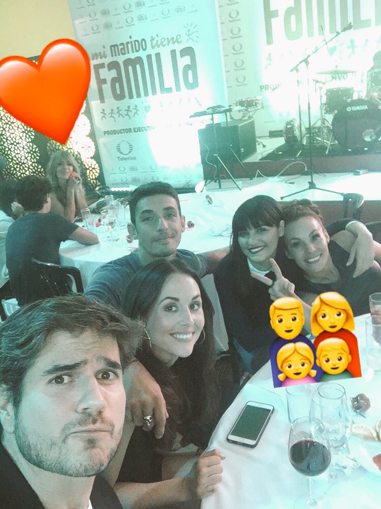 TelevisaTVmx's tweet photo. Falta muy poco para el gran estreno de #MiMaridoTieneFamilia ¡Nos vemos a las 8:30 de la noche por @Canal_Estrellas ! https://t.co/9AthNPECUF
