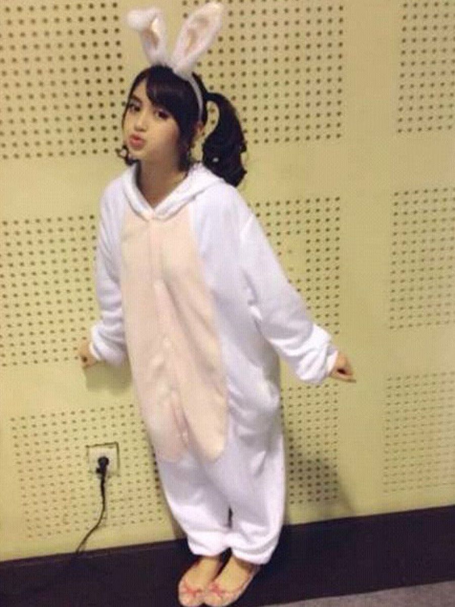 FJKT48TUBA's tweet photo. [INFO] Temu Kangen 😀, saksikan @nabilahJKT48 at @IniSahur_NET ,7 Juni 2k17 ,pukul 02:00 hanya di @netmediatama https://t.co/bPicg8FV5C