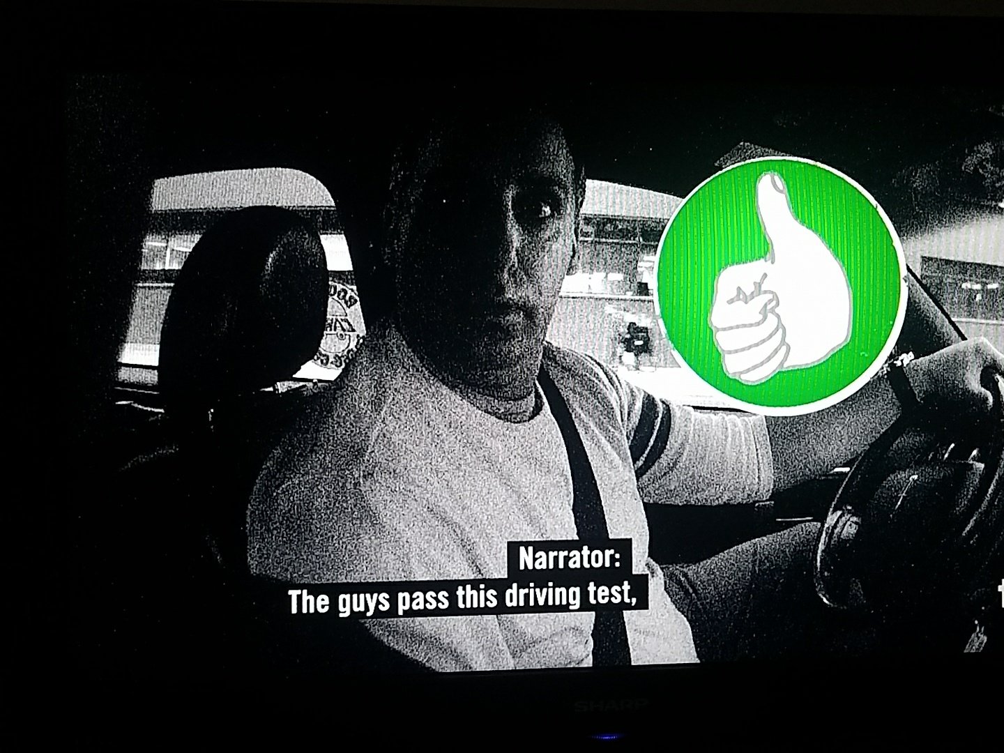  just watched the bit where youre driving the cab singing \"today is my birthday\". Happy Bday Joe! 
