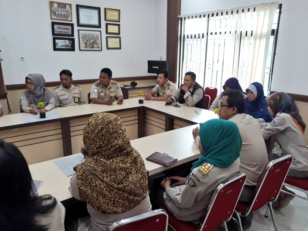 BPPMHKPJambi's tweet photo. 6/6 #NEW_BKIPM Pembukaan Surveillance Audit & Upgrading ISO 9001:2008 ke versi ISO 9001:2015 di Aula Kantor BKIPM Jambi @HumasBKIPM https://t.co/DRqINXalM2
