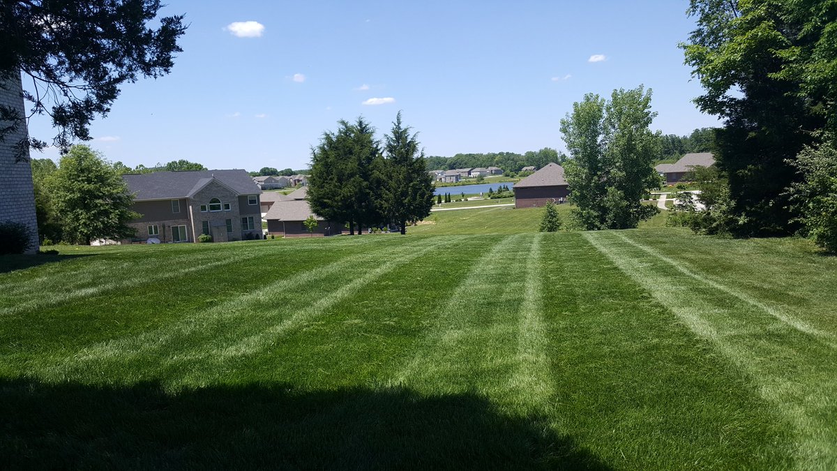 LawnNeatness's tweet photo. Are you tired of mowing your own lawn? Is summer too hot? Give us a call for a free estimate we will handle the work for you. 812-669-2065 https://t.co/kTDK2OTxcw