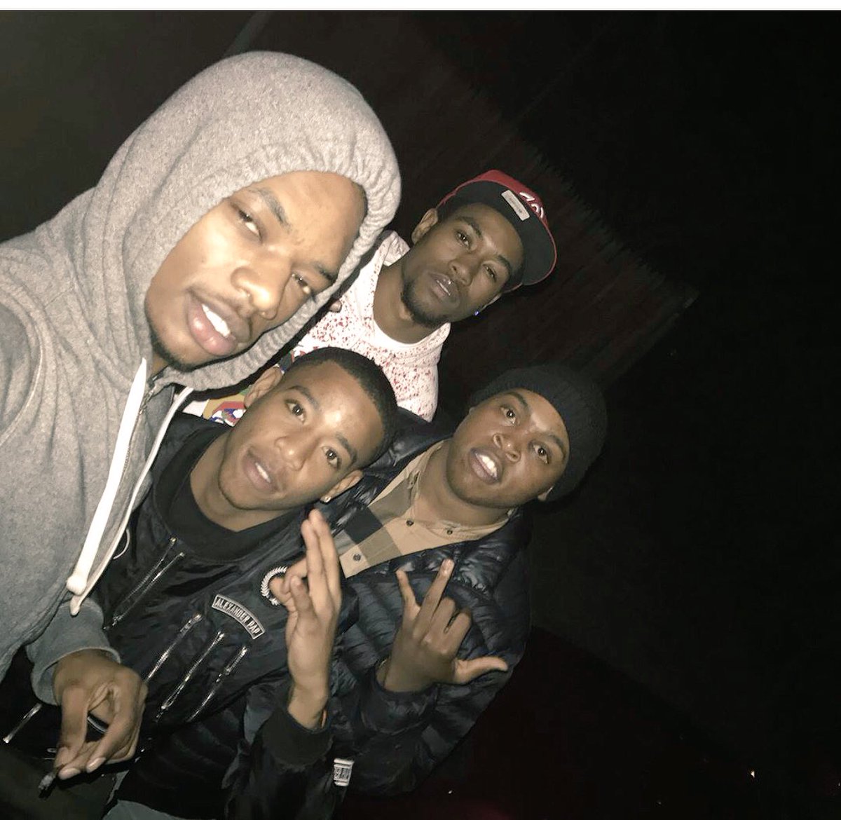 savagekeem11's tweet photo. Bx0xH #freetheteam #riptutu๐๐ผ#rip3rd๐๐ผ #ripm3lbandz๐๐ผ #ripchill๐๐ผ https://t.co/BPOiVt9imF