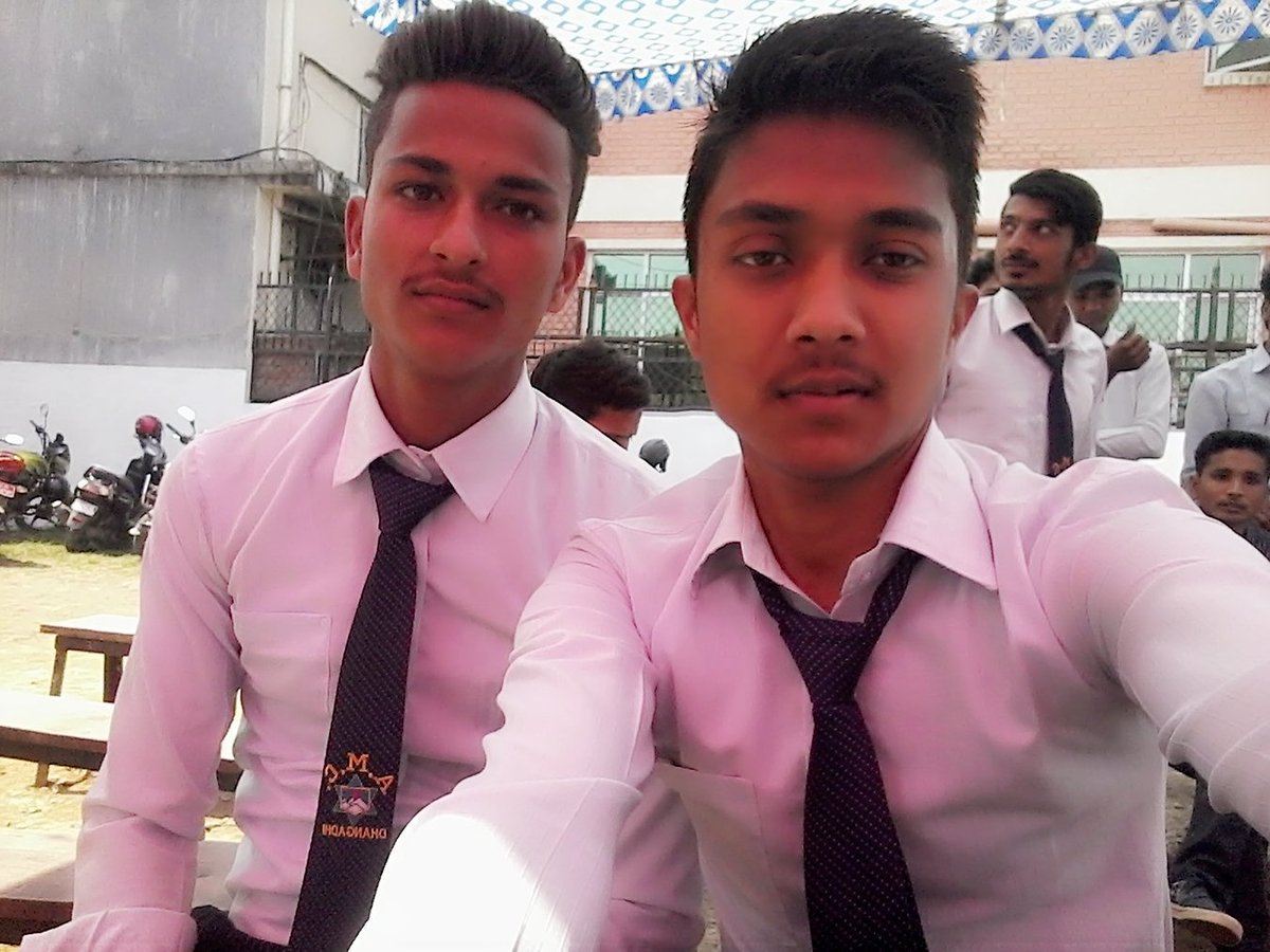 HansramBhatta1's tweet photo. #Started_clz_life https://t.co/jrBTdcN8Ji
