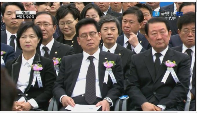 View image on Twitter View image on Twitter