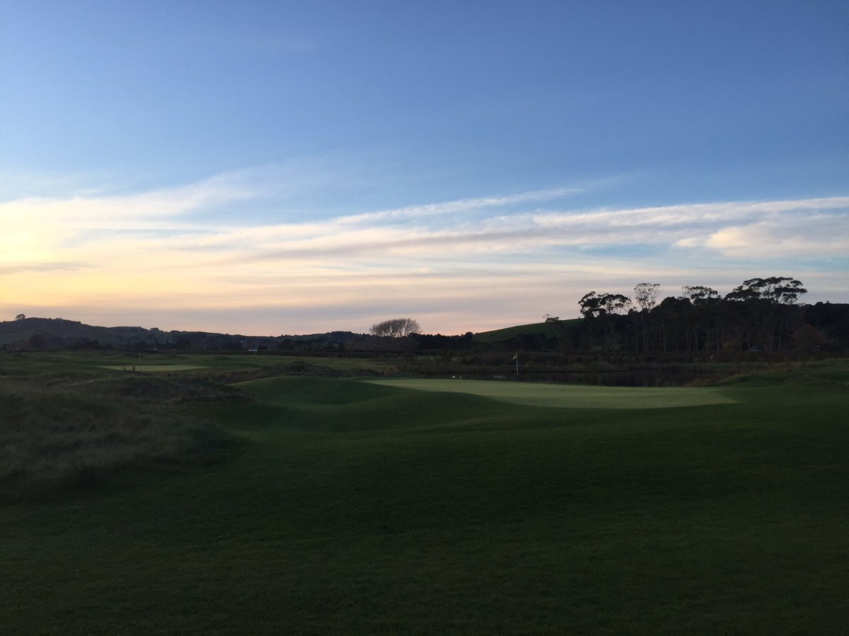 GuyHeveldt's tweet photo. No filter over 18 at Windross Farm, home of the @NZWomensOpen @nzgolf @Pure_Golf https://t.co/RvXQomEUuu
