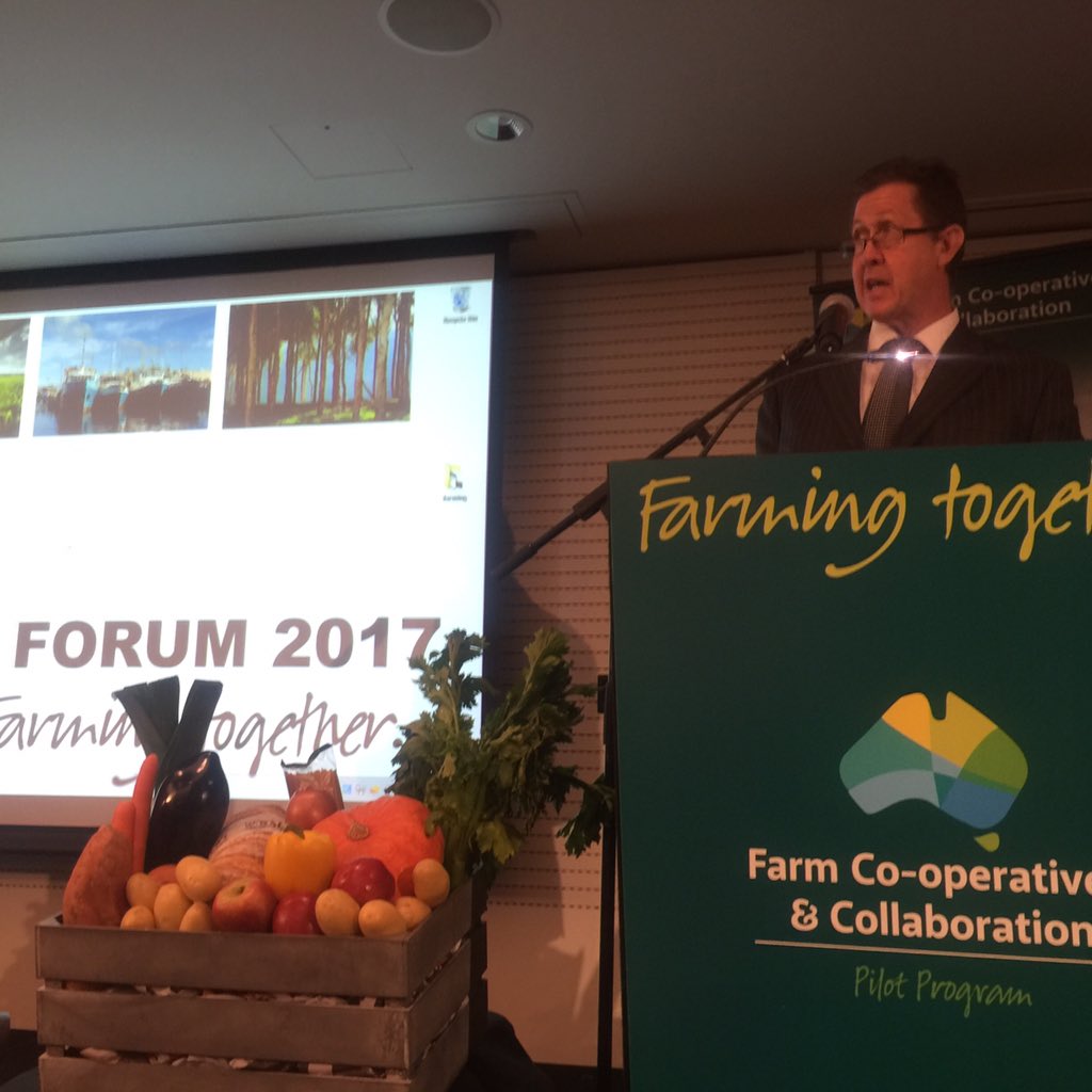 BCCM_AU's tweet photo. @Luke_hartsuyker announced launch of #coopbuilder @FarmingTogether forum @ABCRural #agchat https://t.co/0SXE8GRInw