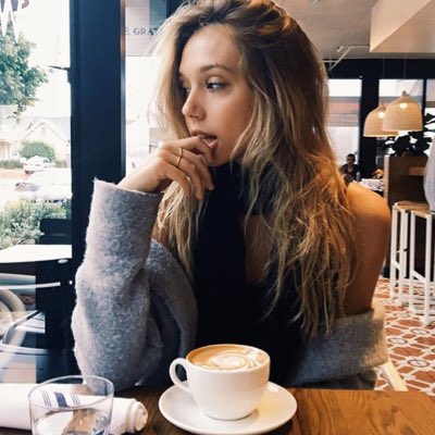 BabyLionHWN's tweet photo. #NewProfilePic https://t.co/r7wFMScJk5