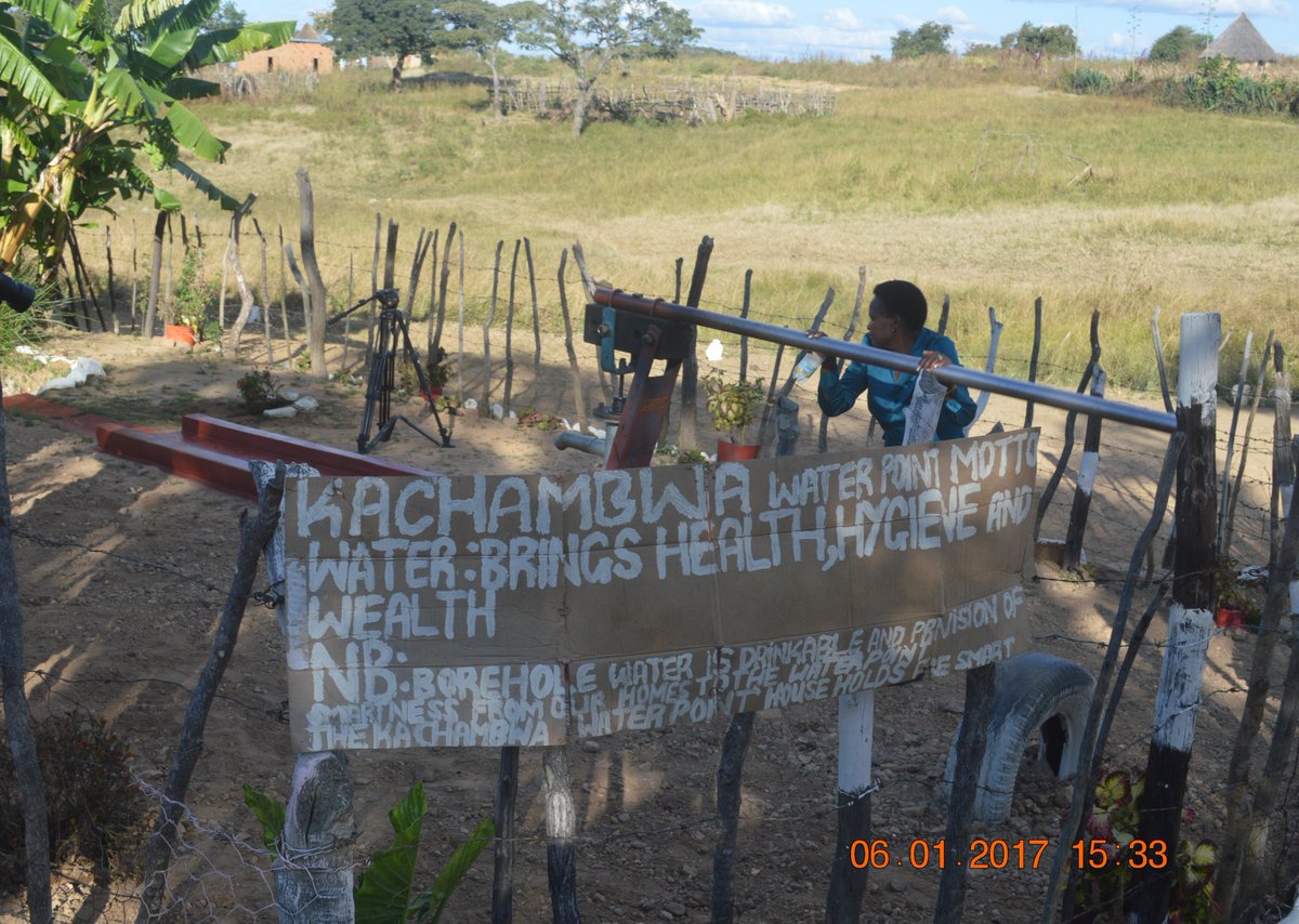 MoHCCZim's tweet photo. Safe water from commissioned boreholes prevents diarrheal diseases i.e #typhoid, #cholera, #dysentery etc, among children &amp; adults in Zim https://t.co/F8YOrQmuEt