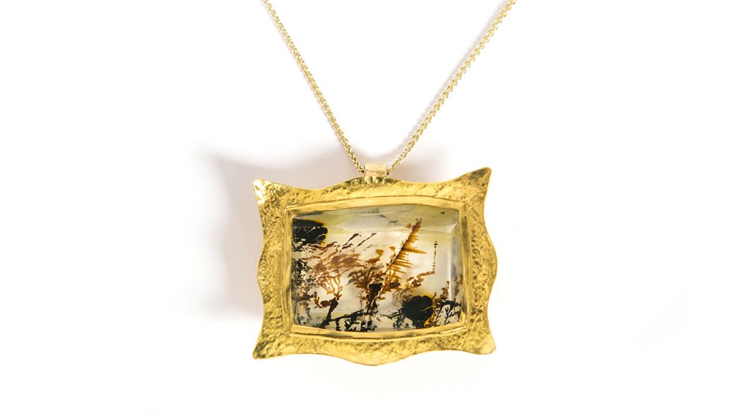 Calling all art-jewellers for our first #competition judged by #jewelry experts <a href="/Katerina__Perez/">Katerina Perez</a> + <a href="/RachaelTaylor/">Rachael Taylor</a>! ow.ly/wLLb30ckP1x