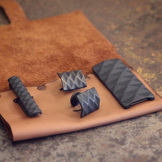 Layrd_Club's tweet image. The complete Finnieston Collection. Tie bar, cufflinks and money clip in a pouch upcycled from the finest Scottish… ift.tt/2qWKP0N