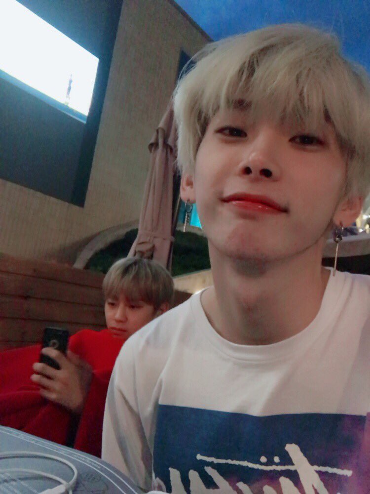 HelloHALO_'s tweet photo. [영희] https://t.co/tFUmat05gZ