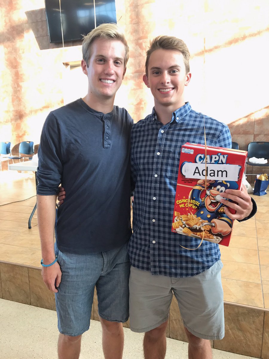 Thanks for an amazing season everyone, we had a blast being your captains! Time to pass the baton on, we know these guys will kill it💙💛