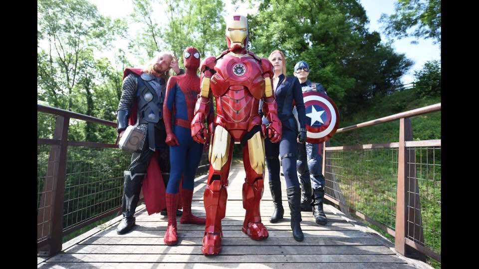 MarvelCorpsfr's tweet photo. À suivre petite série de photos prises ce week end au festival de LA BD de #malbrouk .2 jours incroyables !!! #Marvel #Thor #Ironman https://t.co/ArdWOZH1vt