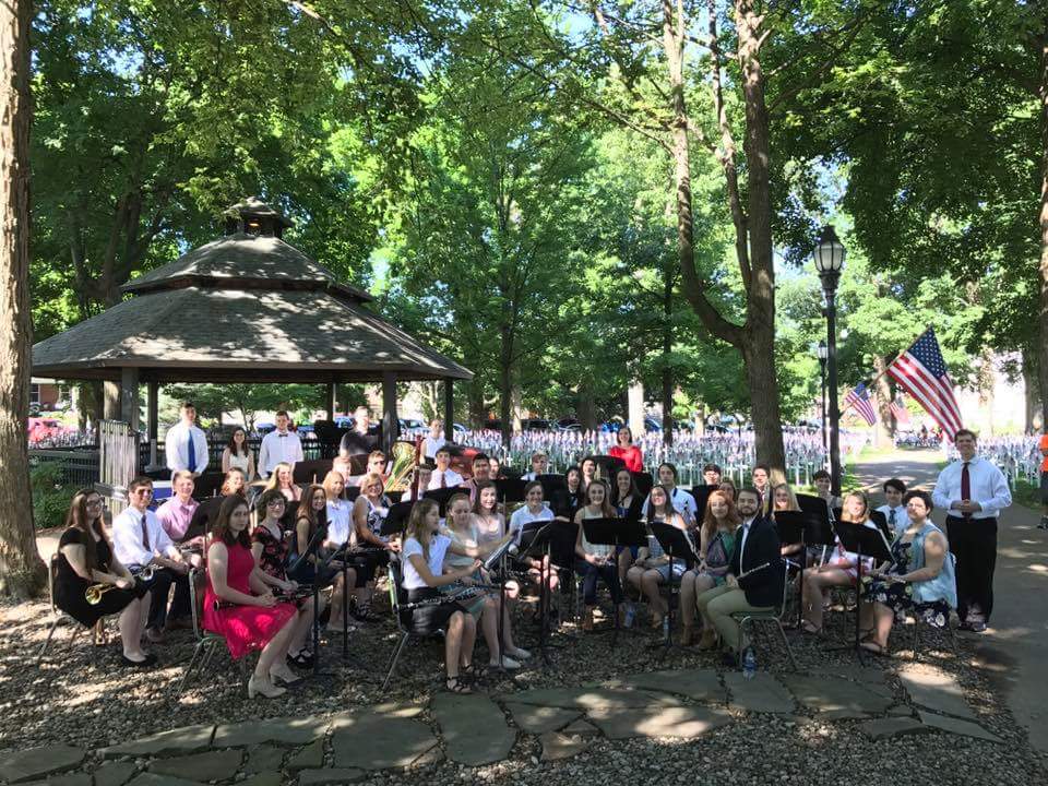 HendersonBands's tweet photo. One week ago today, the Wind Ensemble honored our fallen military members and the city of Henderson at the Memorial Day Service! https://t.co/D5zMcpVjXE
