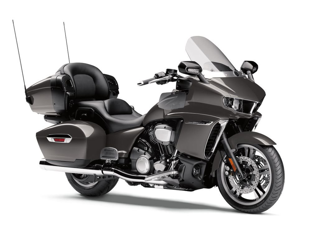 CycleWorldMag's tweet photo. #CWFirstLook--- The 2018 @YamahaMotorUSA Venture Air-Cooled V-Twin Luxury Tourer: https://t.co/rKmR0toe4B https://t.co/YGafEVeUnw
