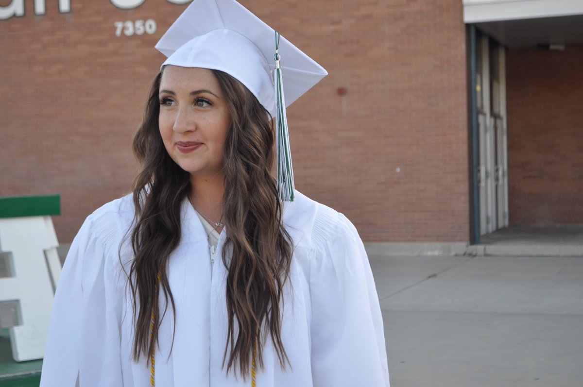 AlyssaGus32's tweet photo. Get ready for a graduation overload!!! https://t.co/znL90gpFIU