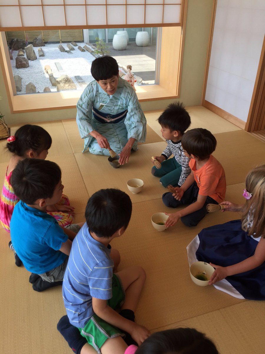 JapanCenterASIJ's tweet photo. Special Tea Ceremony demonstration by Souna-sensei and hands-on matcha experience! What did it taste like? @asijkghlheureux @asijkh @esasij https://t.co/P5CJ4imoT0