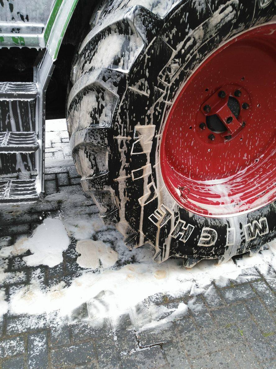 Net ingestuurd door een fan van T&amp;T Cleaner. Hier worden we nou blij van! Zeker blijven insturen dit soort gave foto's.
#doyouevenfoambro