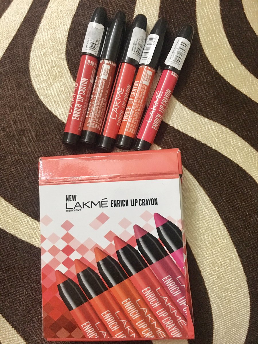 RT &amp; Follow <a href="/dhillonshalini/">Shalini Srivastava</a> to win a box of <a href="/ILoveLakme/">Lakmé India</a> Enrich Lip Crayons with 5 stunning shades😊Indian residents only. Ends on 12th June