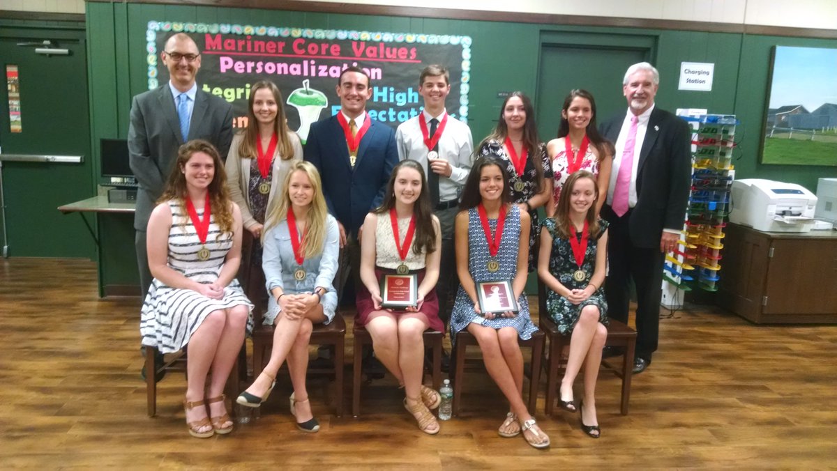 TobyGibbons1's tweet photo. And the graduation season at NHS begins. Today was the annual Top 10 Breakfast. So proud of these kids. https://t.co/WJgnfFZReO