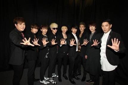 Label SJ บอกว่า "ซูเปอร์จูเนียร์จะคัมแบคภายในปีนี้" และ "ช่วงเวลาที่แน่นอนและจำนวนเมมเบอร์ที่จะคัมแบคยังอยู่ระหว่างการหารือกันอยู่"