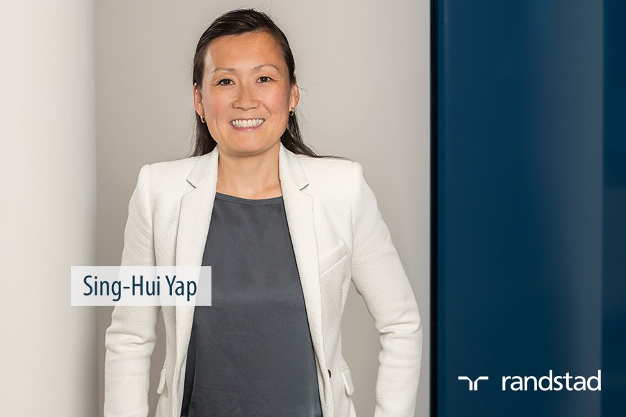 Banken_nl's tweet image. Interview: Sing-Hui Yap, Directeur Centraal Recruitment @RandstadNL, over de uitdagingen van duurzame inzetbaarheid: goo.gl/5Q9IKg