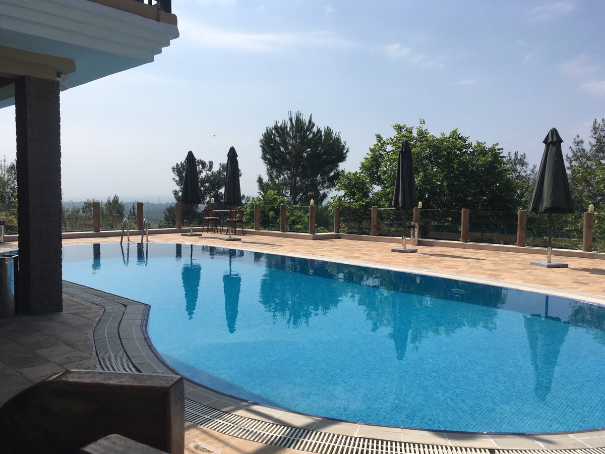 Net1R10's tweet photo. I'm at Villa Manço in Çamdibi Köyü, Bursa https://t.co/655Ia4SS3d https://t.co/RD4DlYS3kx