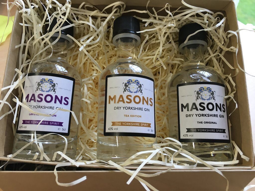 MasonsGin's tweet photo. #competition 10 packs to give away #win #gin #yorkshire - just retweet @YorkshireGin is my fav #hotcraftspirits https://t.co/mVr8Jgta9E