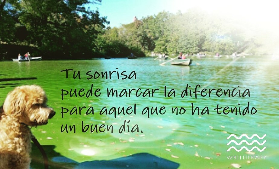 writherapy's tweet photo. La sonrisa es un potente transmisor de felicidad. Si con empatía sonreímos los unos a los otros seguro tendremos un mundo más feliz. https://t.co/iu1rgmucDM